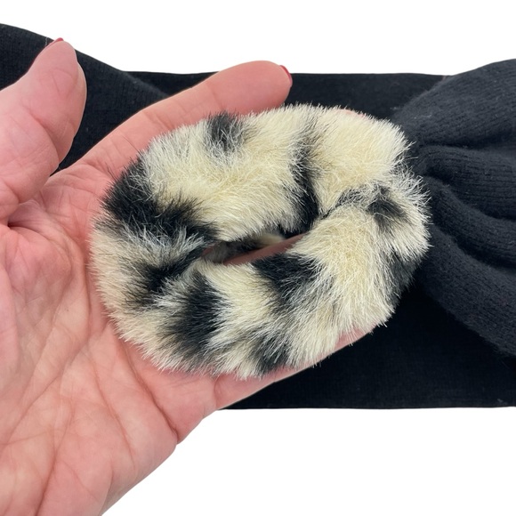 Talbots Cashmere Scarf OS Black/Cream - Picture 8 of 10